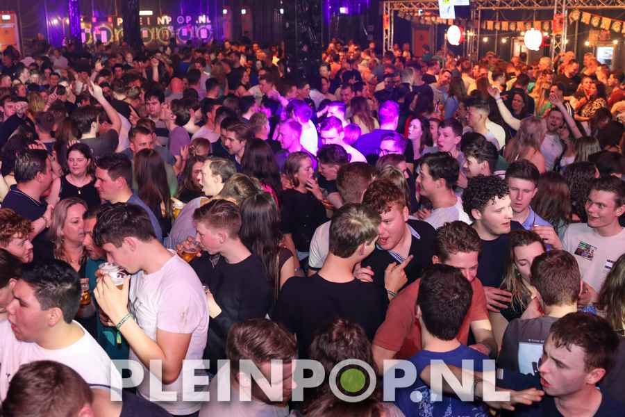 Publiek Zaterdag   (130)